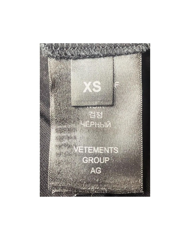 VETEMENTS ‘Think Globally’ T-Shirt *Brand New*
