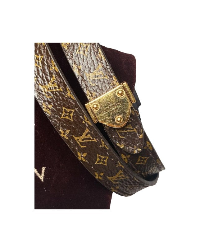 Louis Vuitton Triple Wrap Bracelet M6740.