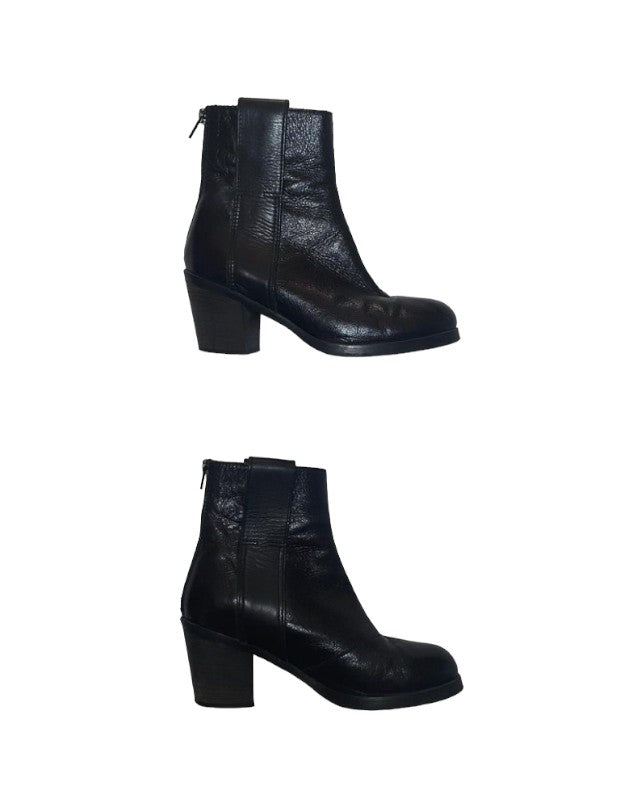 Maison Margiela MM6 Leather Ankle Boots