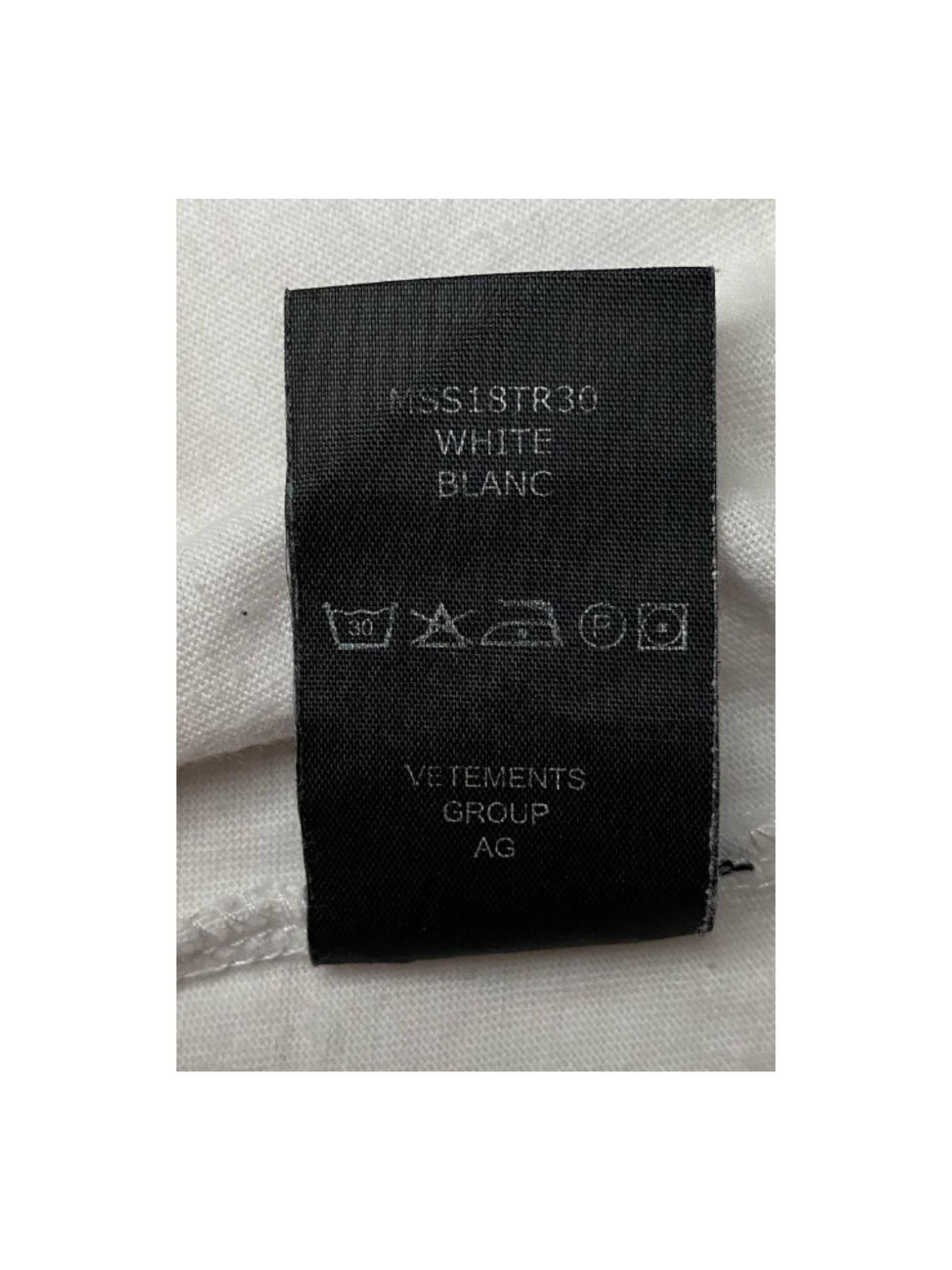 Vetements SS18 “STAFF” T-Shirt