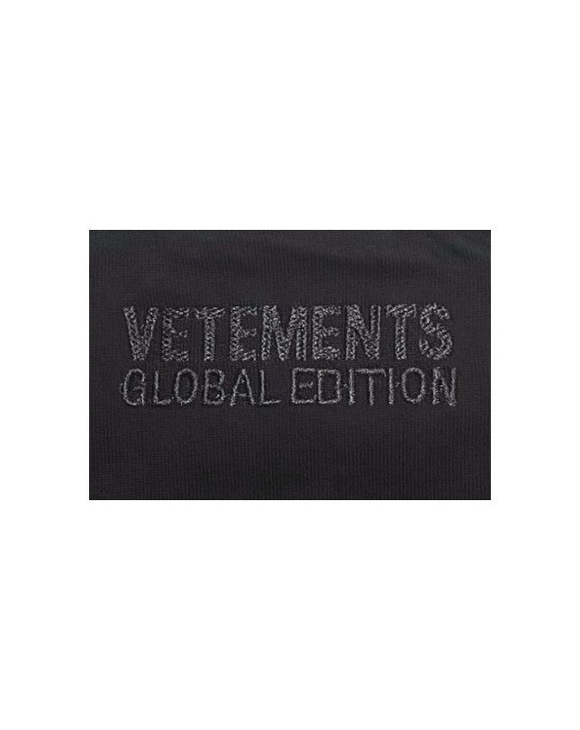 VETEMENTS ‘Think Globally’ T-Shirt *Brand New*